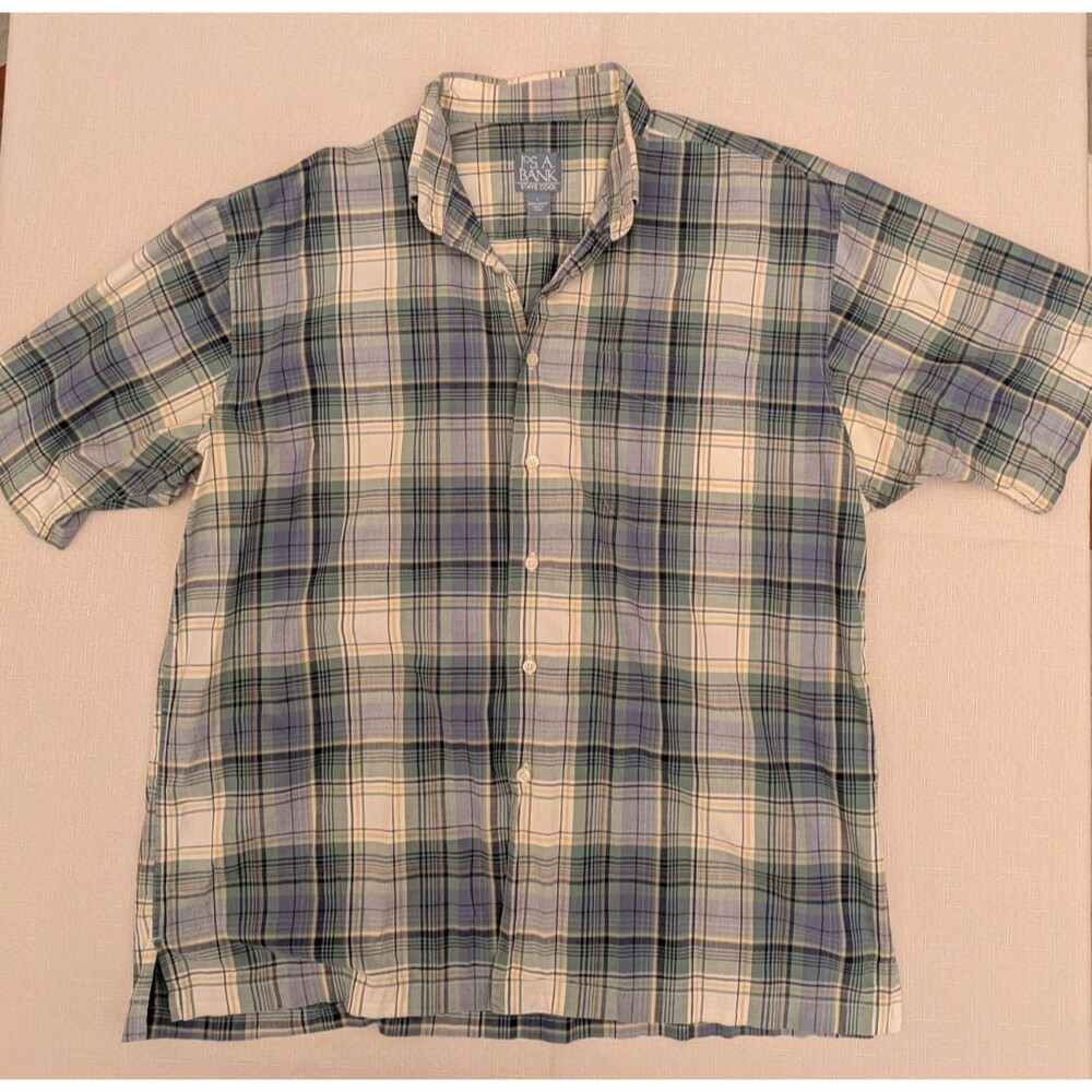 Jos A Bank Short Sleeve Collared Button Up Shirt With Pocket Blue Plaid Mens L